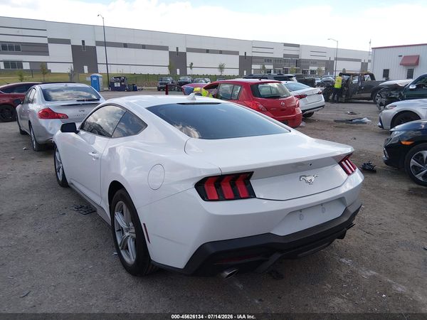 2026 FORD MUSTANG