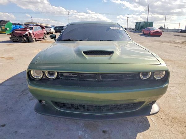 2022 DODGE CHALLENGER
