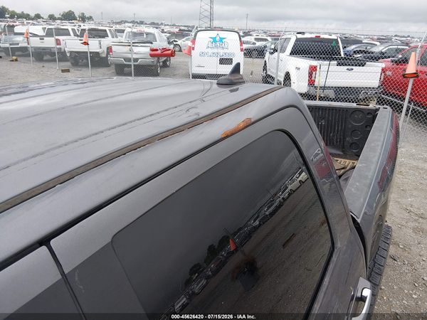 2017 RAM 1500 BIG HORN  4X4 6'4 BOX