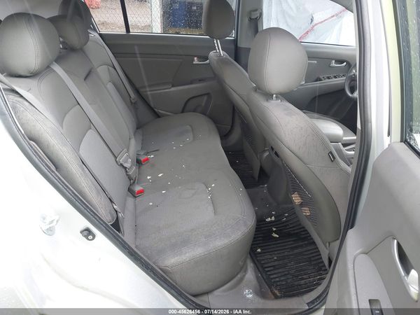 2016 KIA SPORTAGE LX
