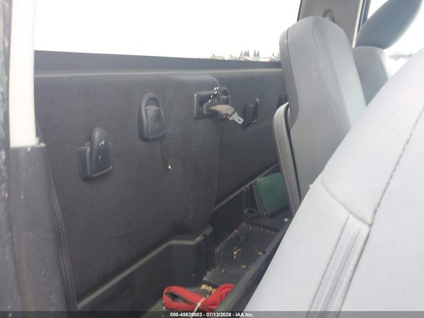2019 RAM 1500 CLASSIC TRADESMAN  4X4 6'4 BOX