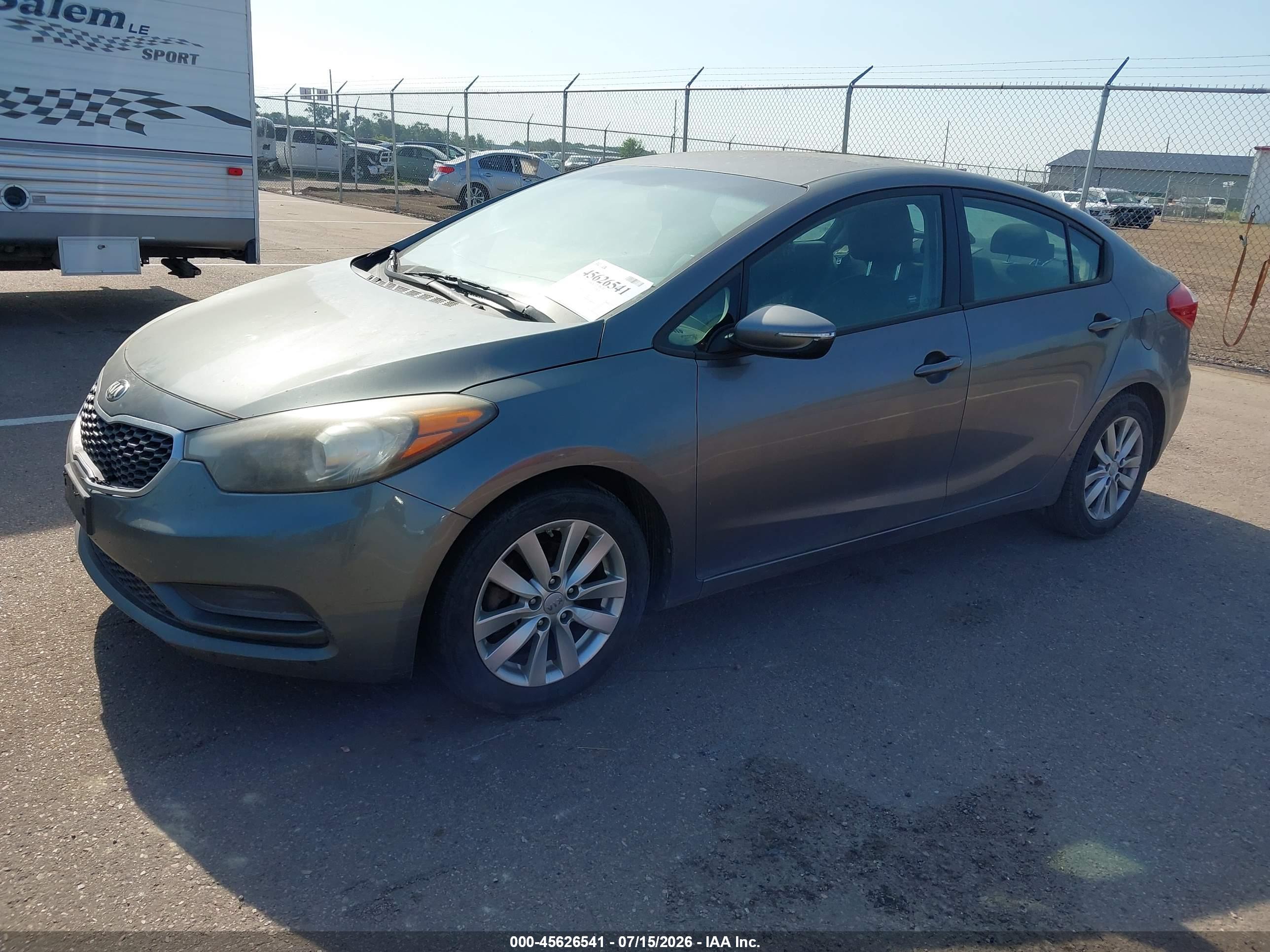 2016 KIA FORTE LX