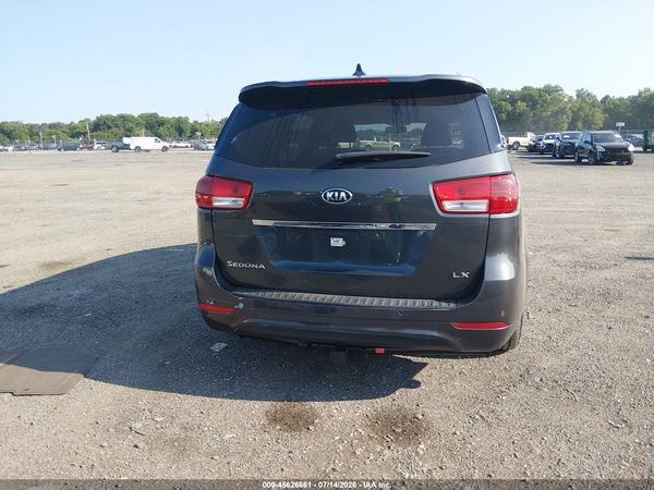 2018 KIA SEDONA LX