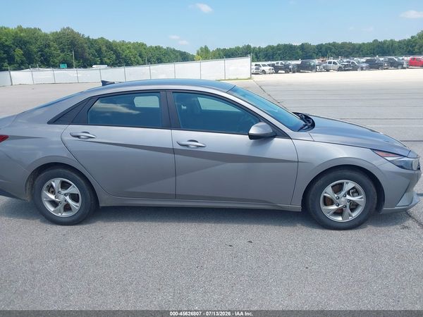 2023 HYUNDAI ELANTRA SE