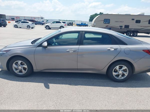 2023 HYUNDAI ELANTRA SE