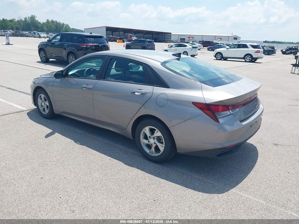 2023 HYUNDAI ELANTRA SE
