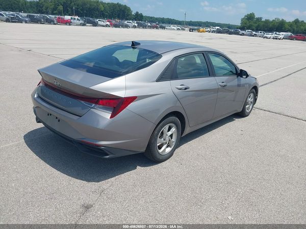 2023 HYUNDAI ELANTRA SE