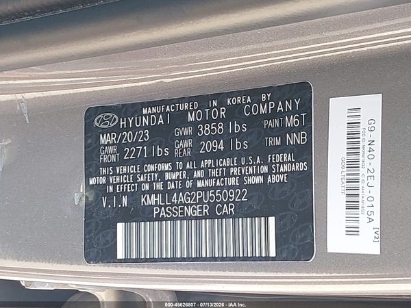 2023 HYUNDAI ELANTRA SE
