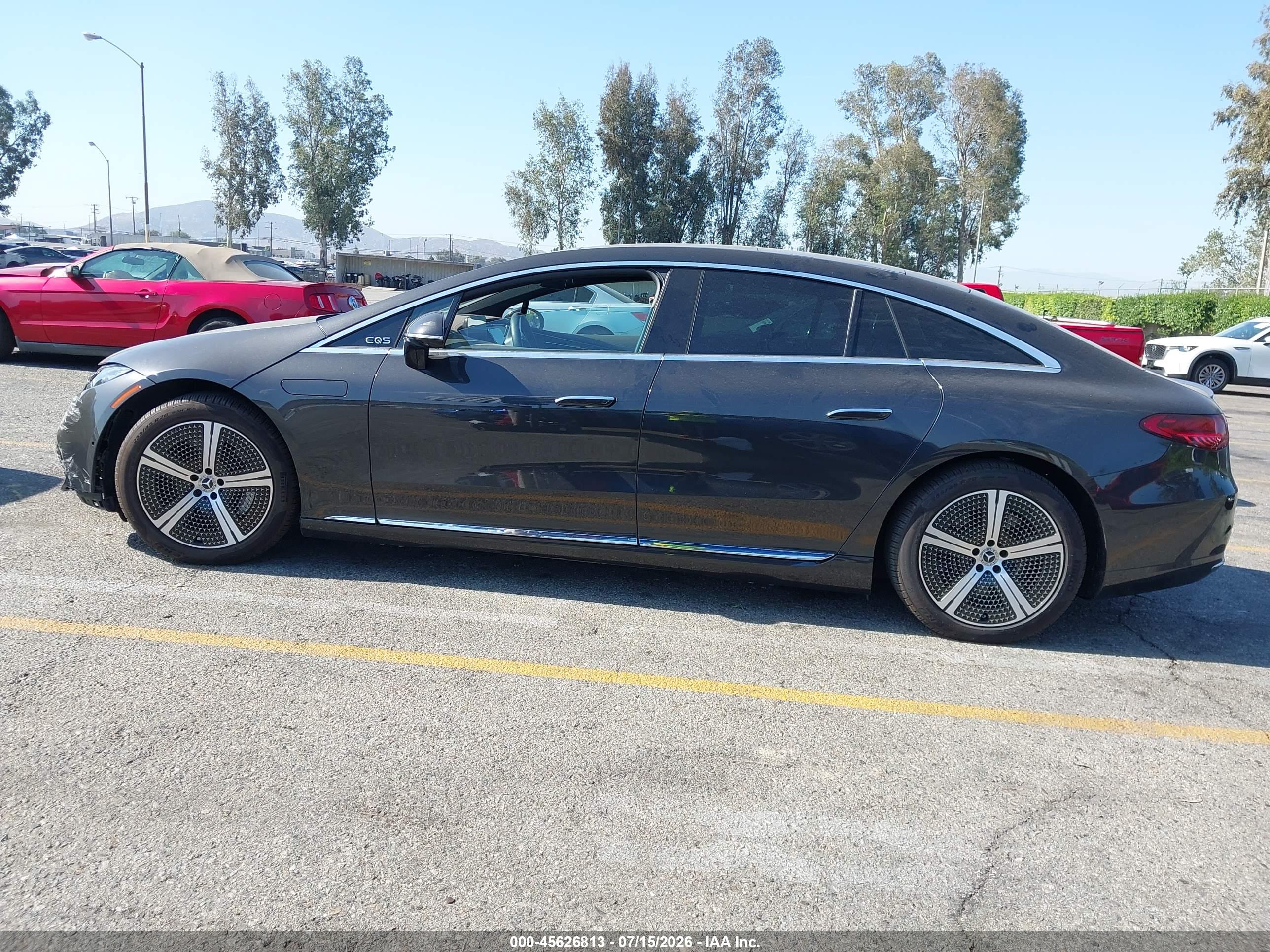 2022 MERCEDES-BENZ EQS 450+