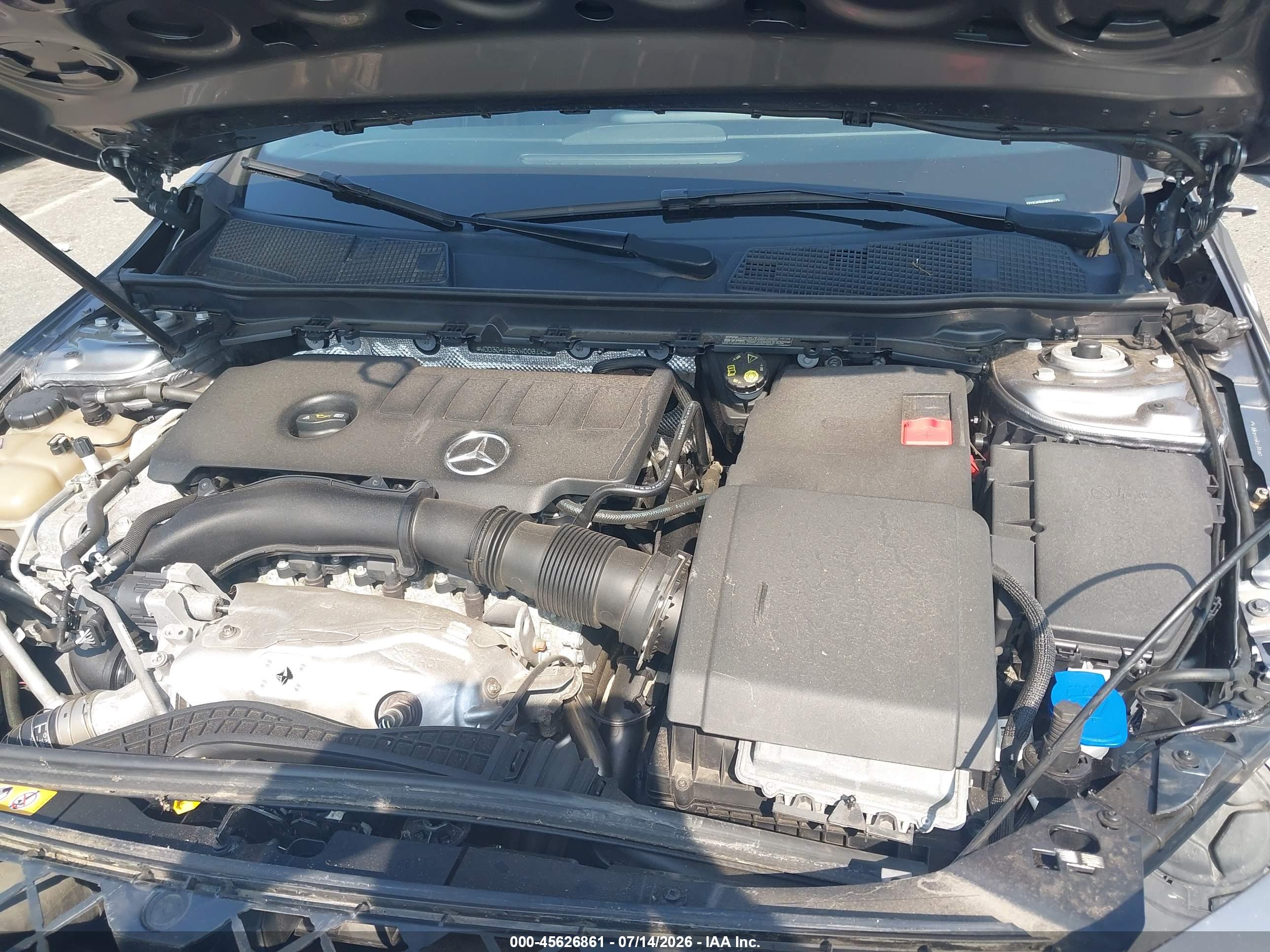 2019 MERCEDES-BENZ A 220 4MATIC