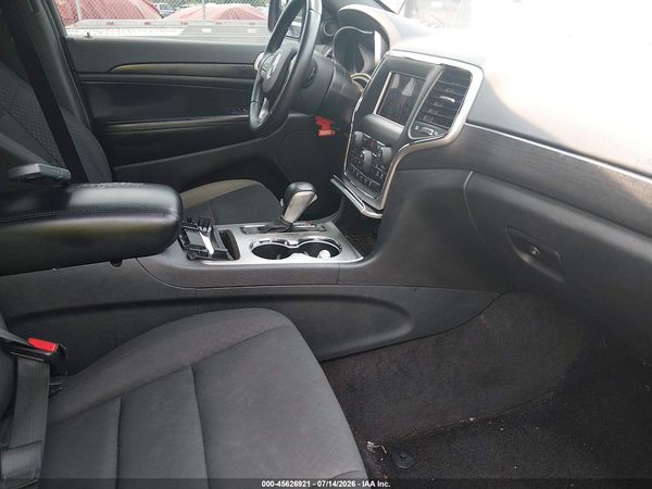 2018 JEEP GRAND CHEROKEE LAREDO 4X4