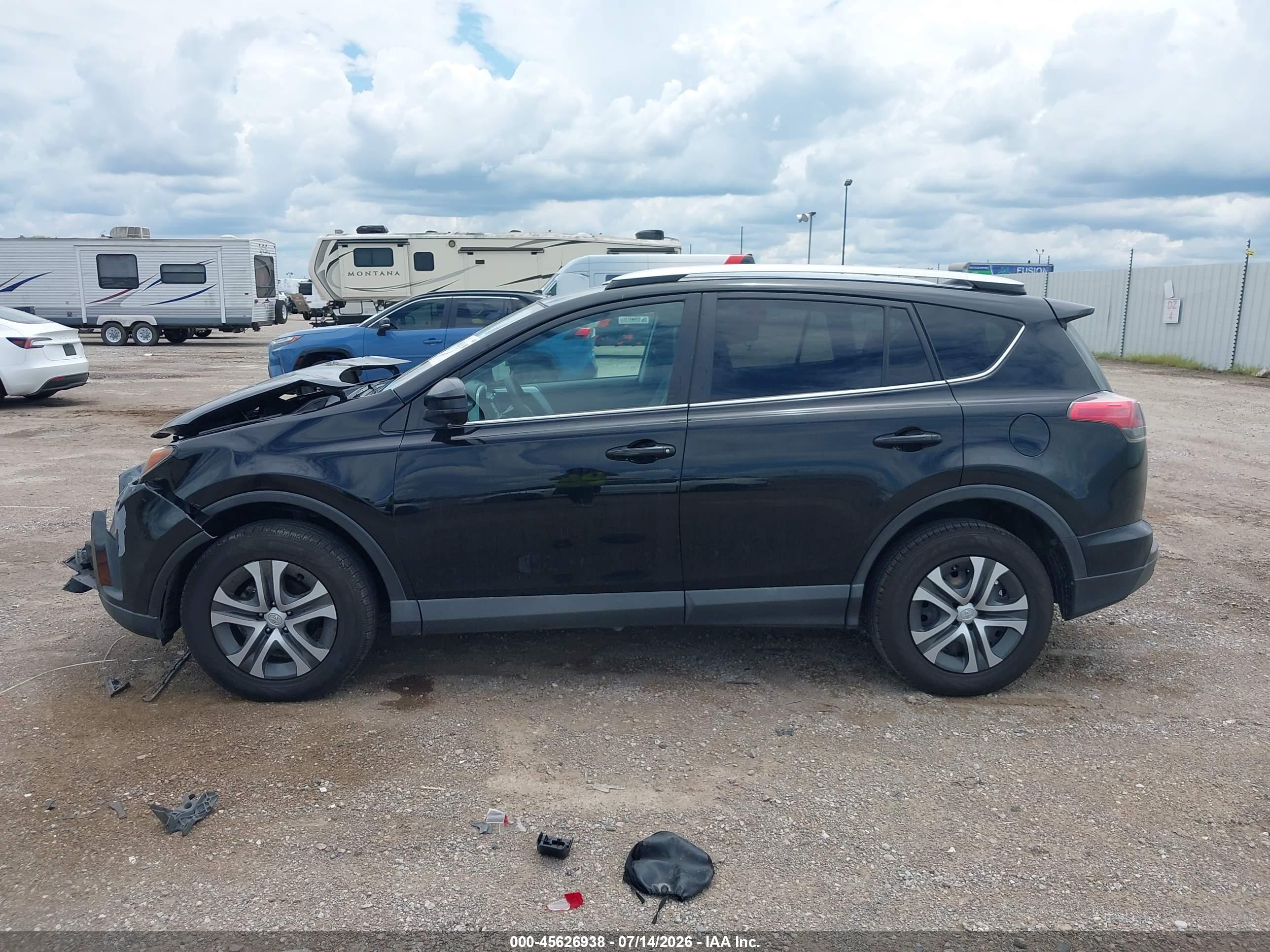2016 TOYOTA RAV4 LE