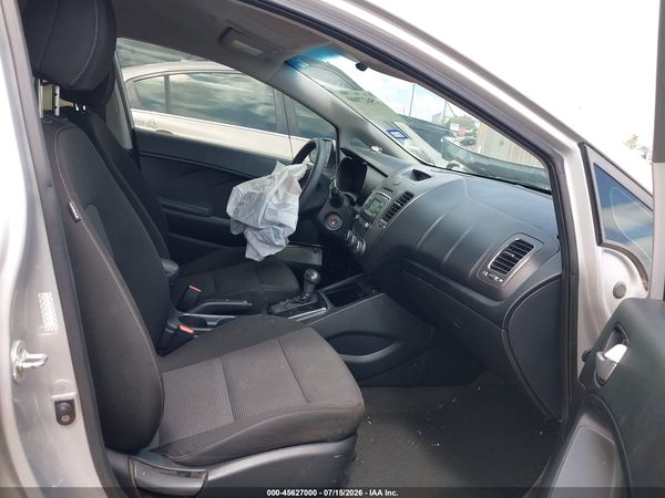 2017 KIA FORTE LX