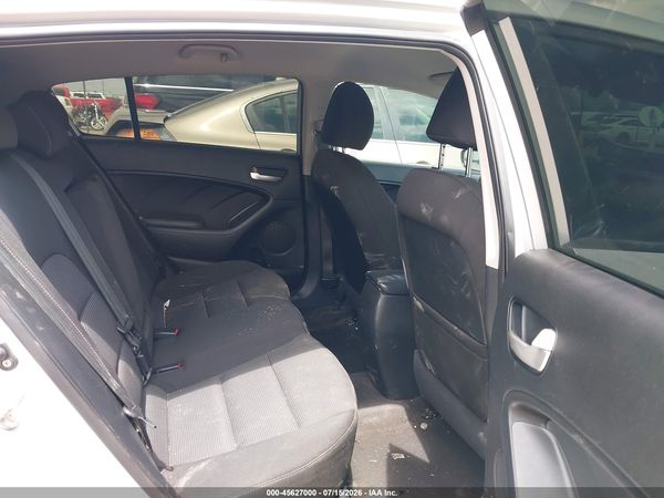 2017 KIA FORTE LX