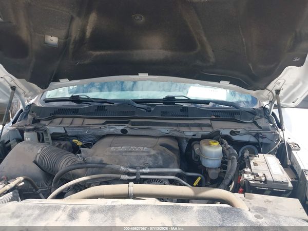 2017 RAM 2500 TRADESMAN  4X4 8' BOX