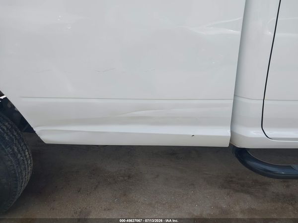 2017 RAM 2500 TRADESMAN  4X4 8' BOX
