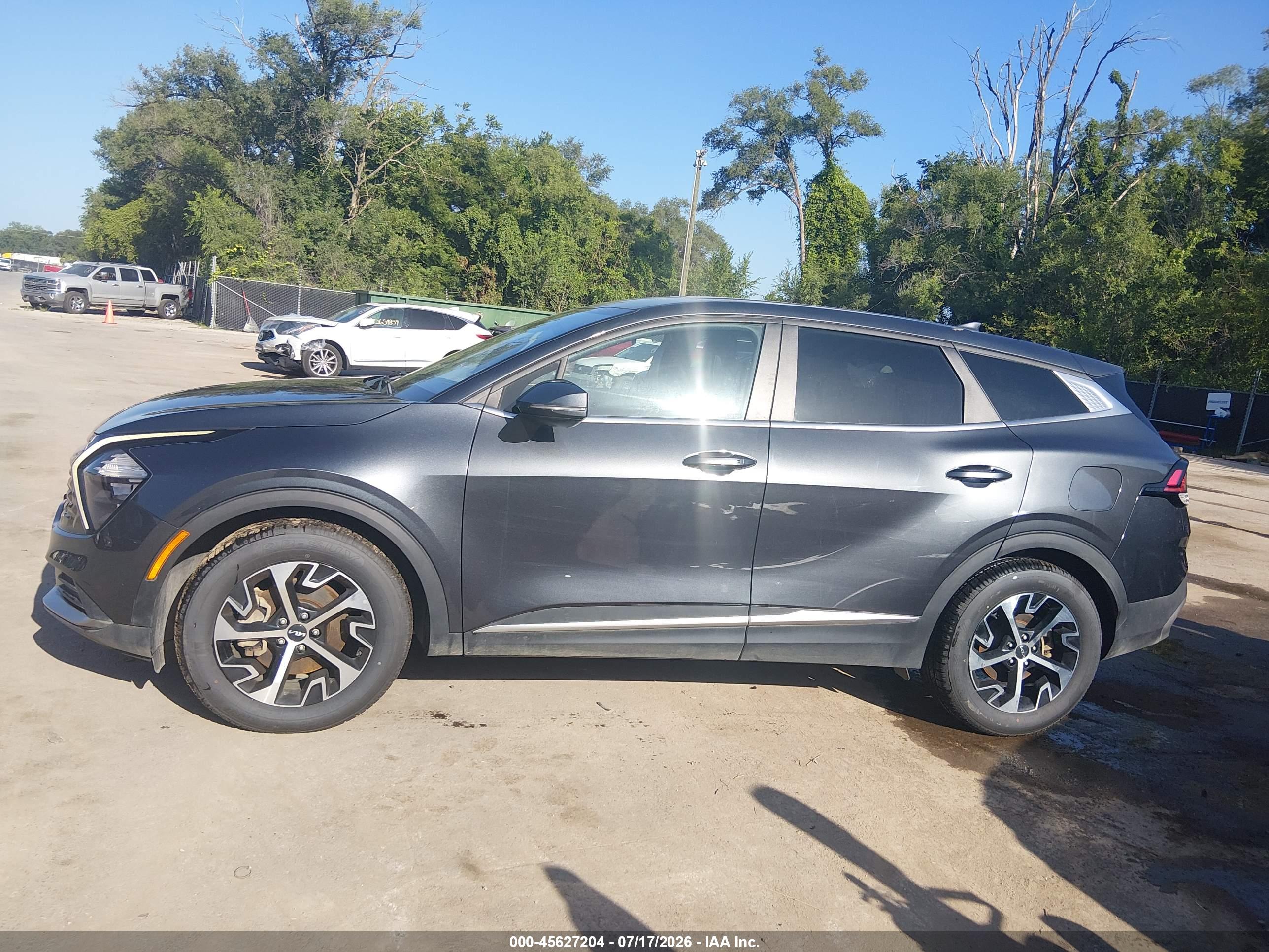 2023 KIA SPORTAGE EX