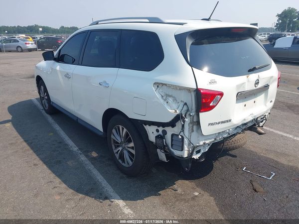 2018 NISSAN PATHFINDER SL