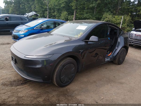 2026 TESLA MODEL Y