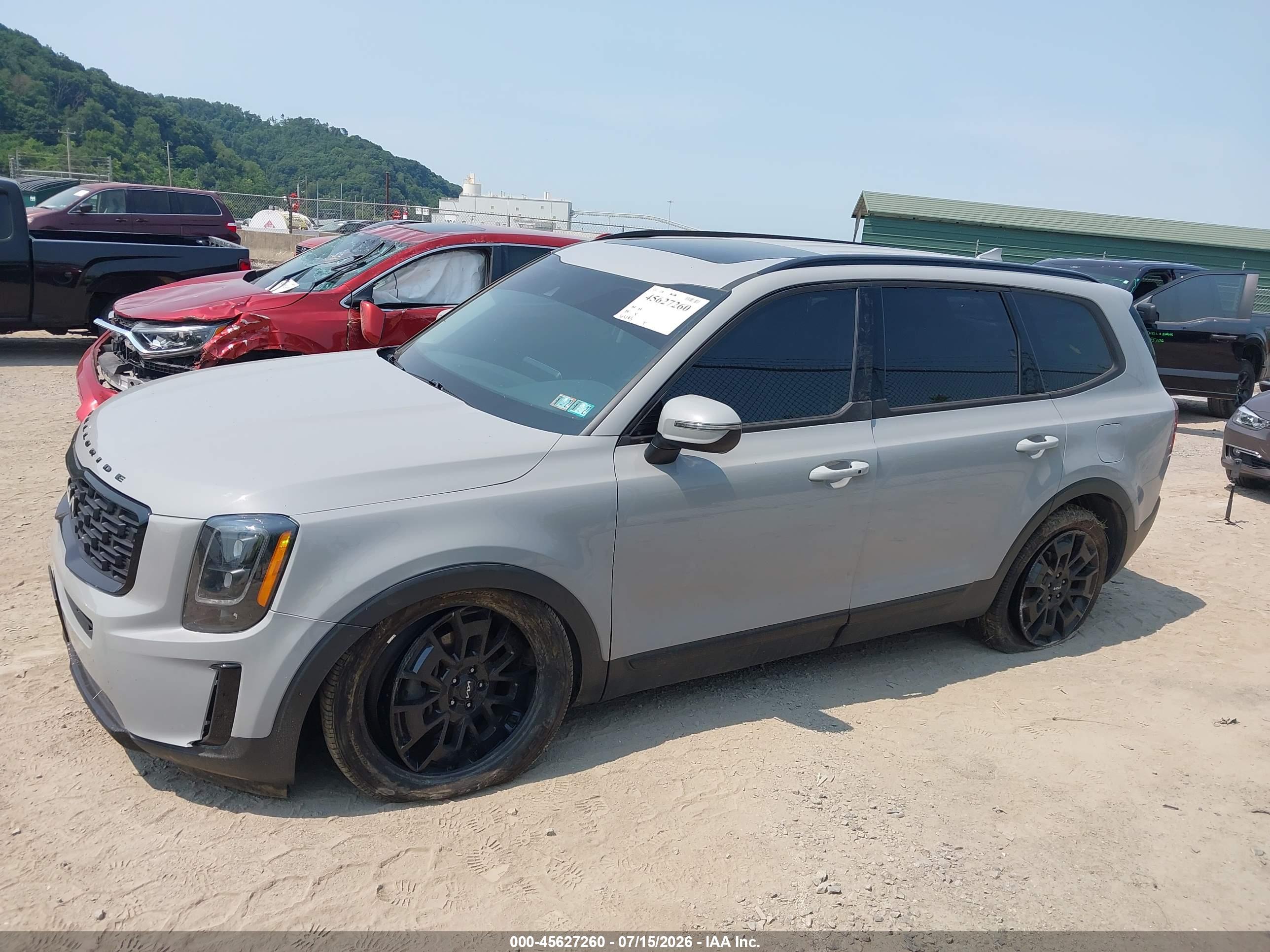 2022 KIA TELLURIDE EX