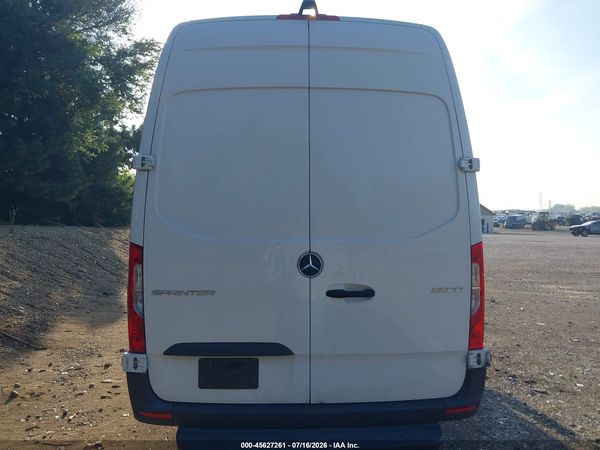 2025 MERCEDES-BENZ SPRINTER 3500