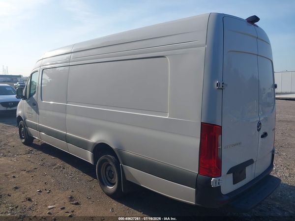 2025 MERCEDES-BENZ SPRINTER 3500