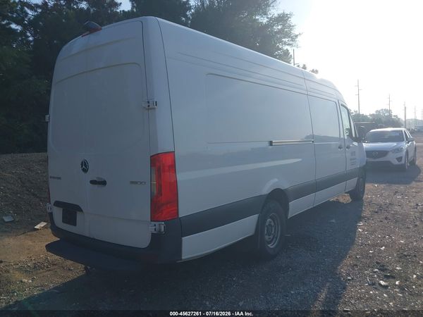 2025 MERCEDES-BENZ SPRINTER 3500