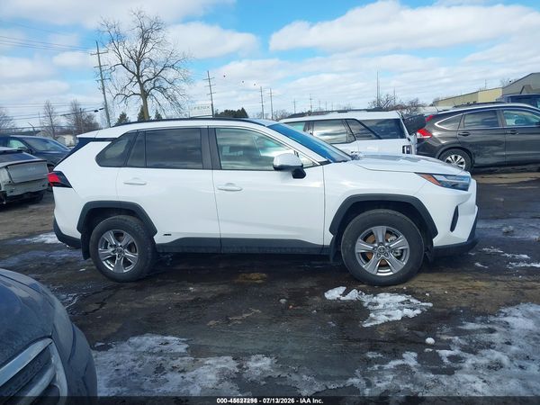 2025 TOYOTA RAV4 HYBRID XLE