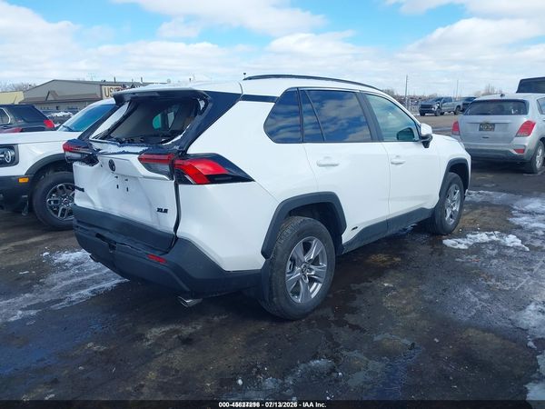 2025 TOYOTA RAV4 HYBRID XLE