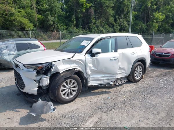 2024 TOYOTA GRAND HIGHLANDER XLE