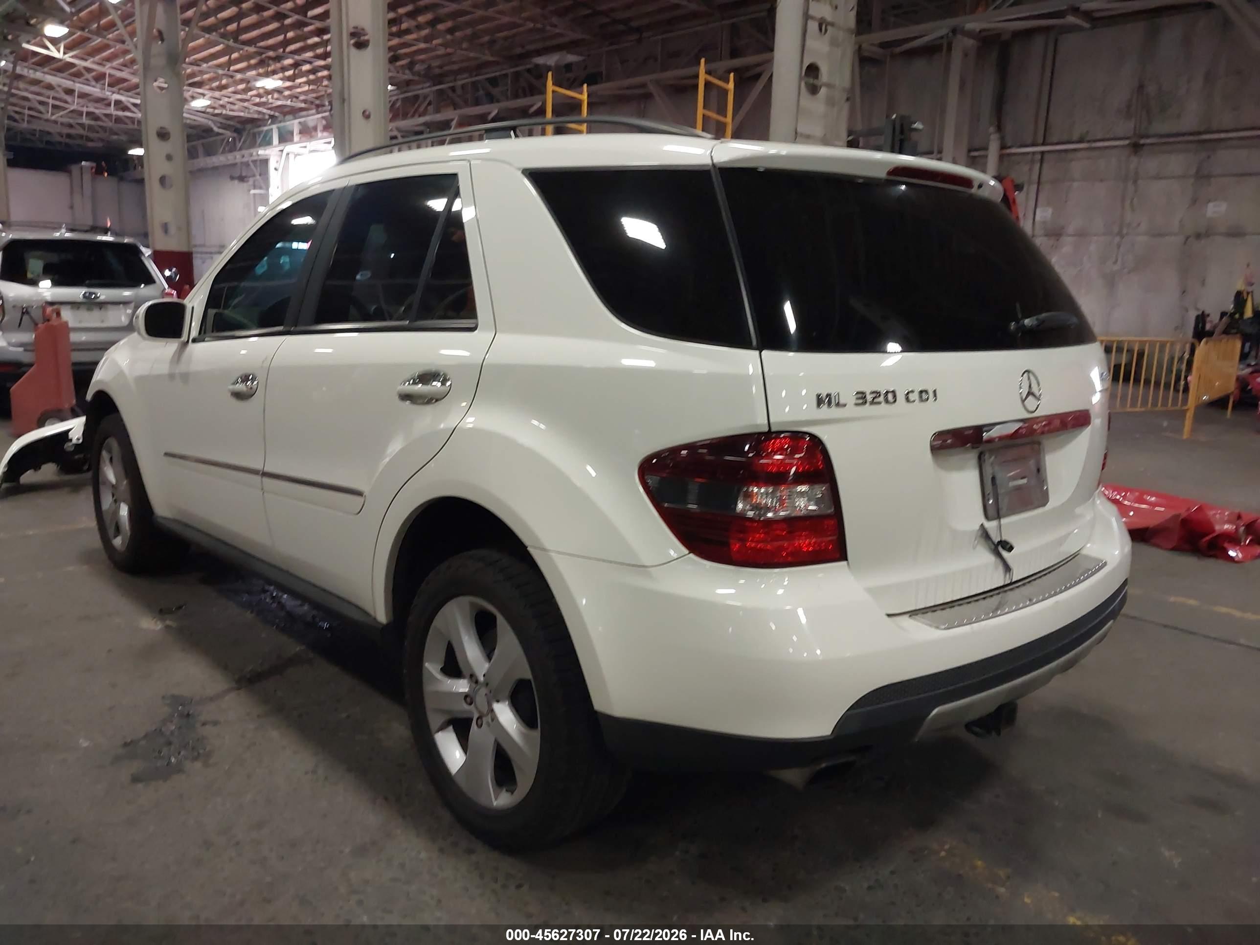 2008 MERCEDES-BENZ M-CLASS ML320 CDI 4MATIC