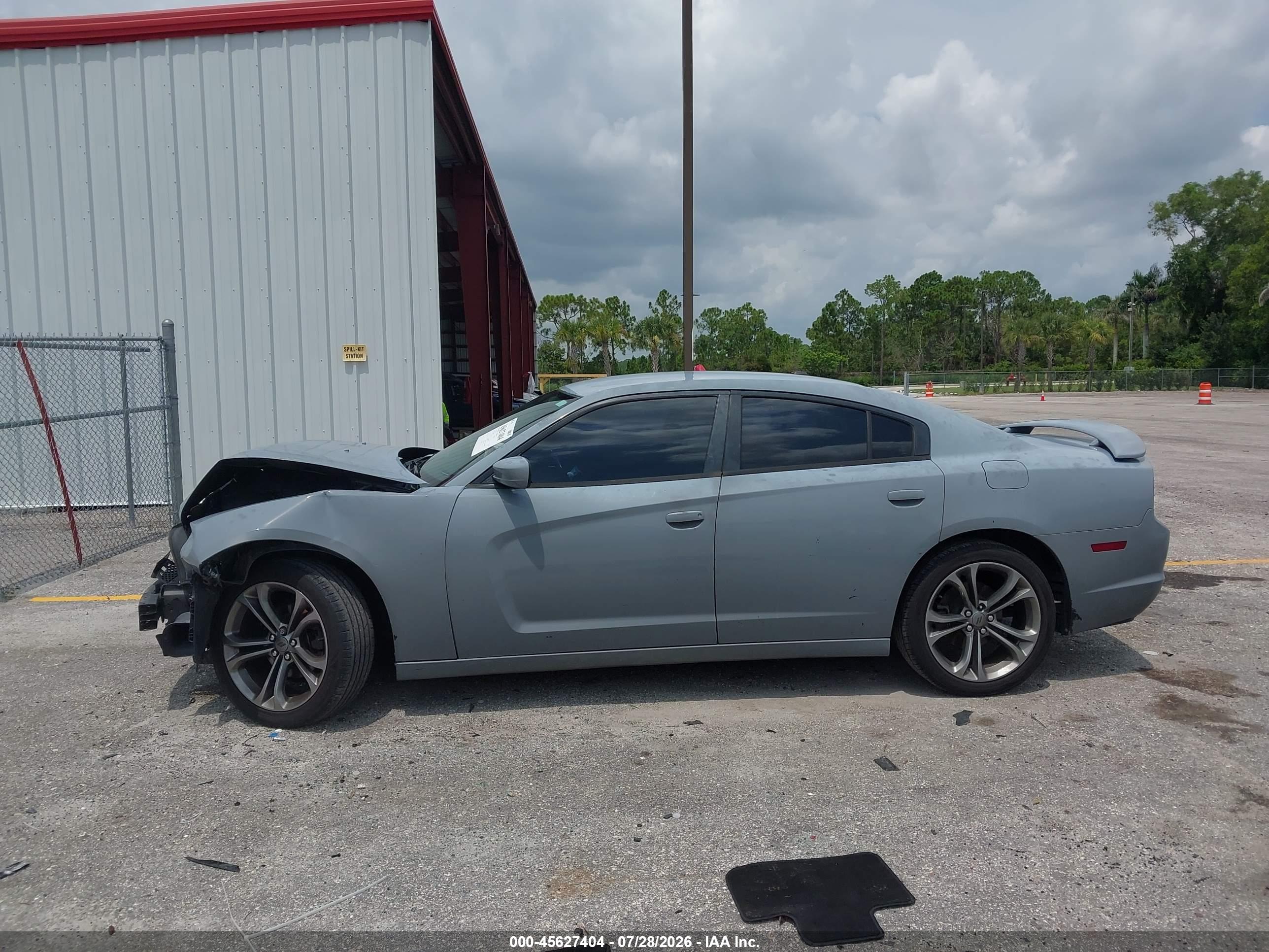 2014 DODGE CHARGER SXT