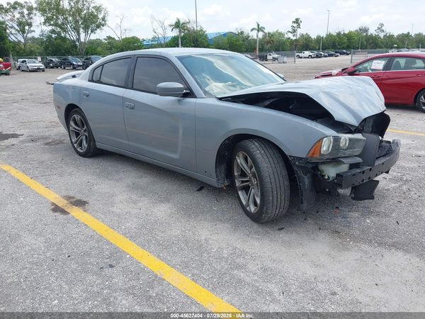 2014 DODGE CHARGER SXT