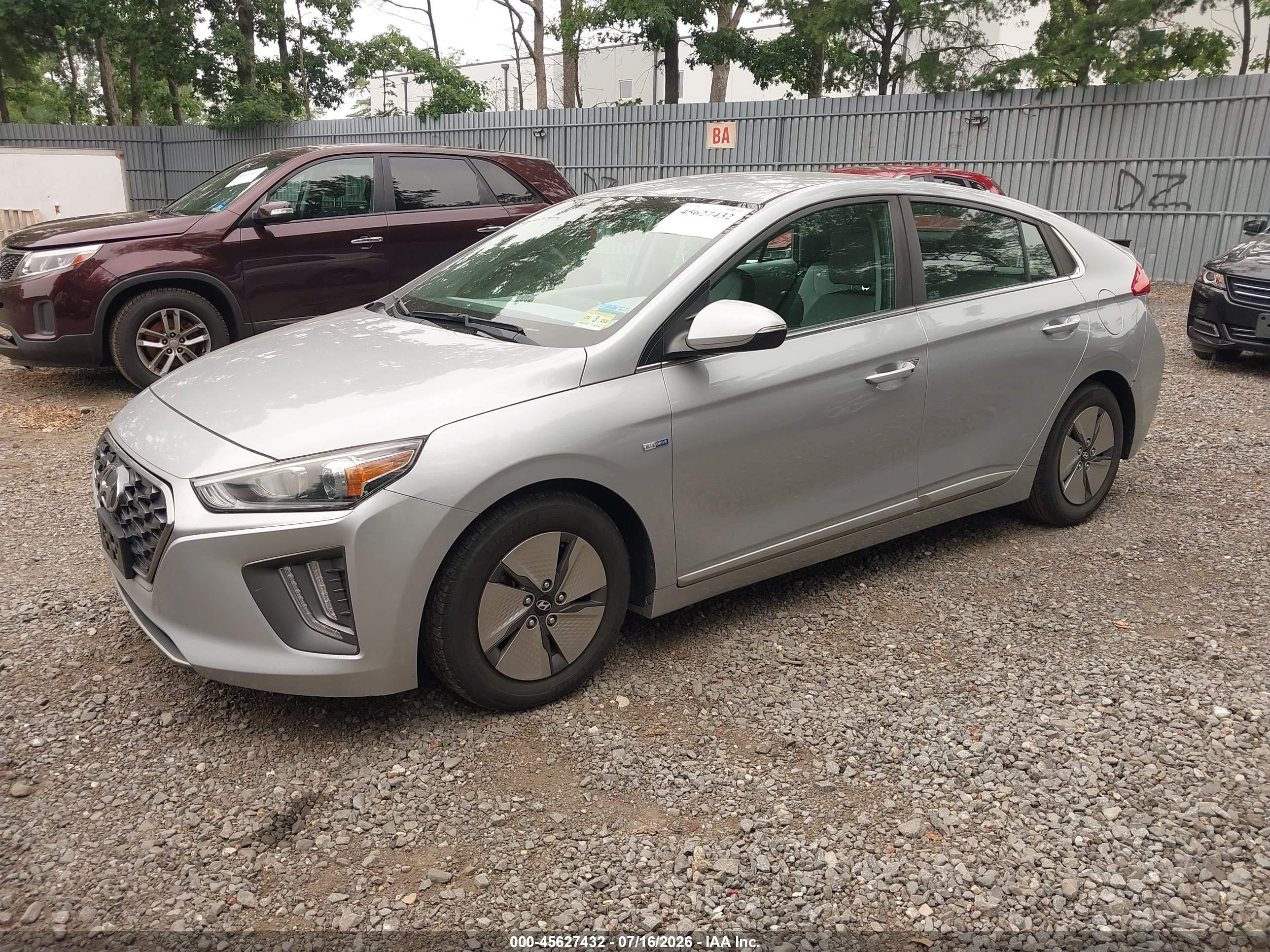 2020 HYUNDAI IONIQ HYBRID SE