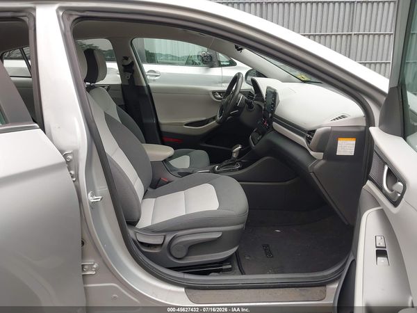 2020 HYUNDAI IONIQ HYBRID SE