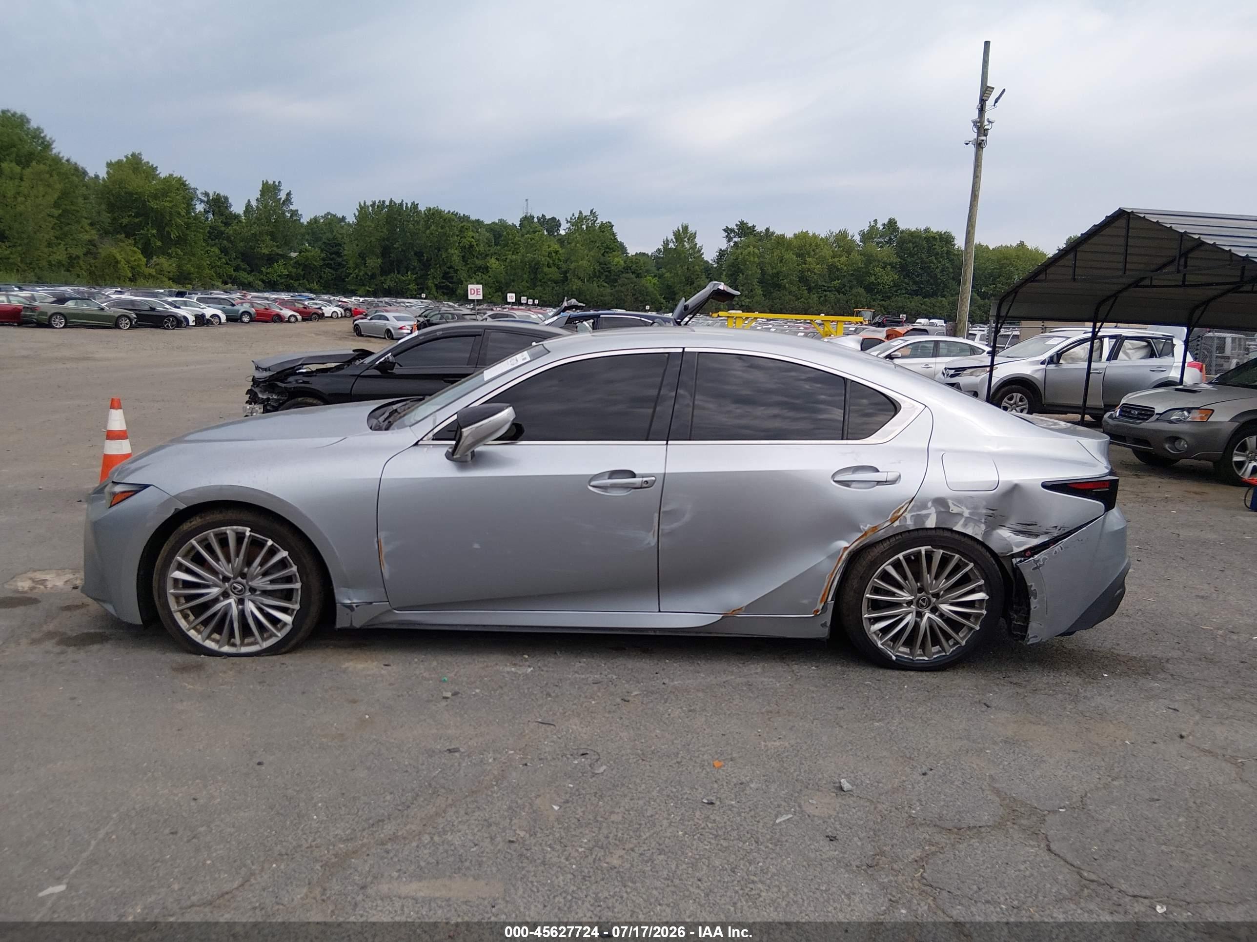 2023 LEXUS IS 300 300 Premium