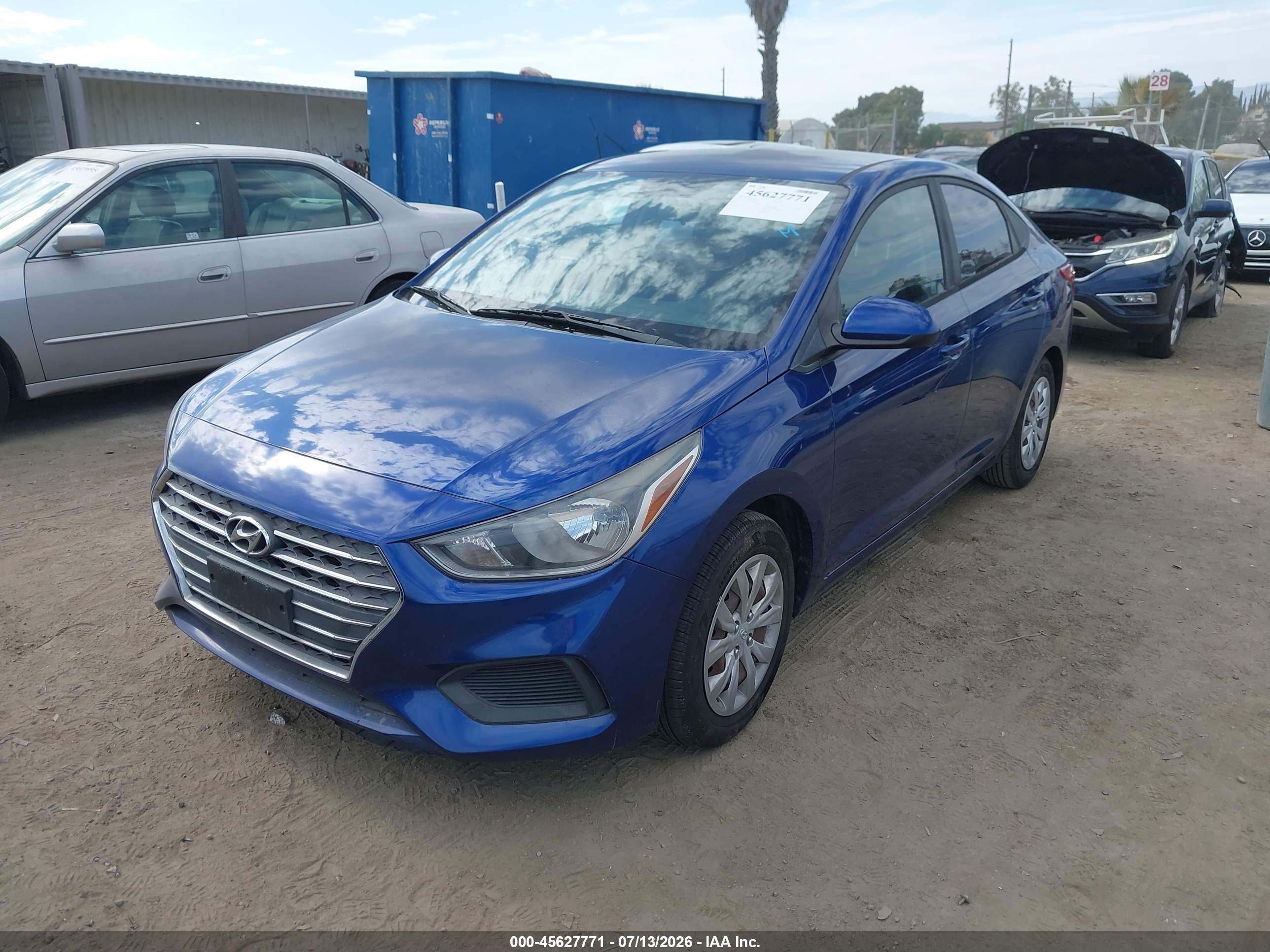 2019 HYUNDAI ACCENT SE and SEL