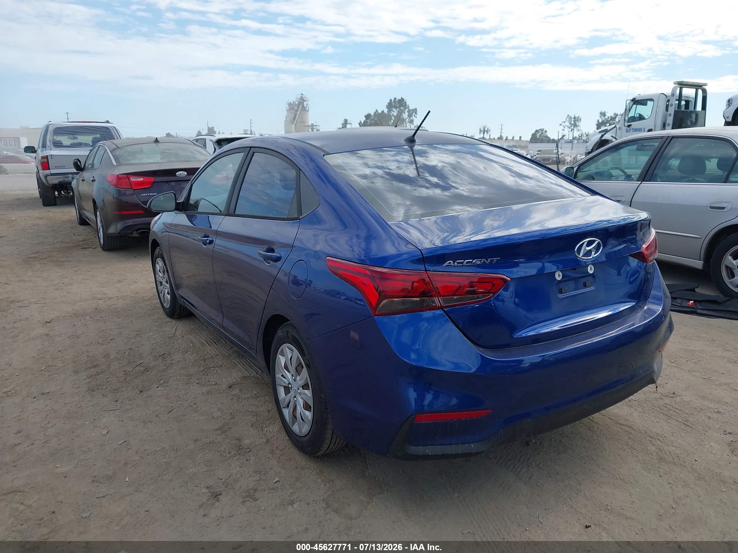 2019 HYUNDAI ACCENT SE and SEL