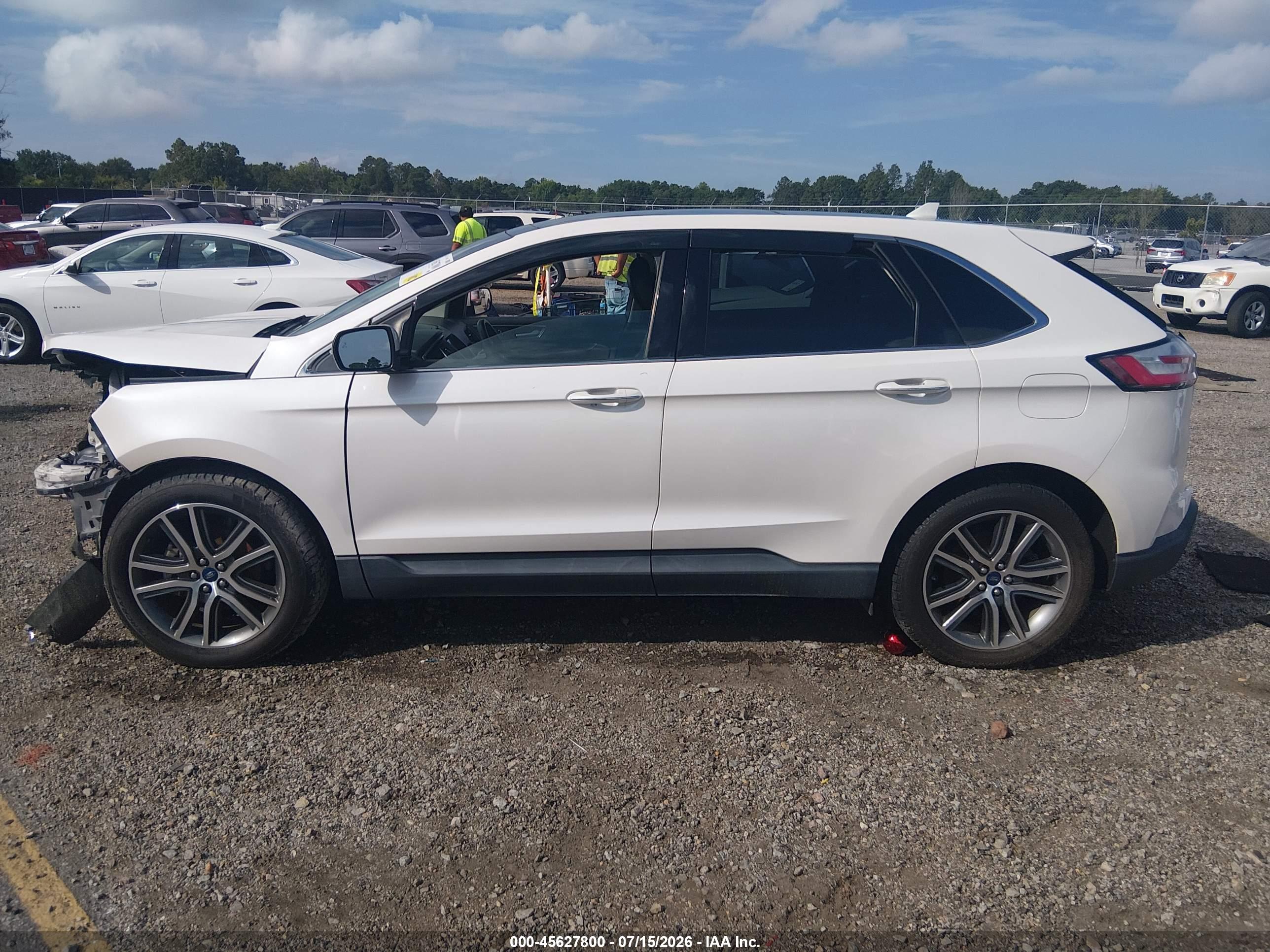 2019 FORD EDGE TITANIUM