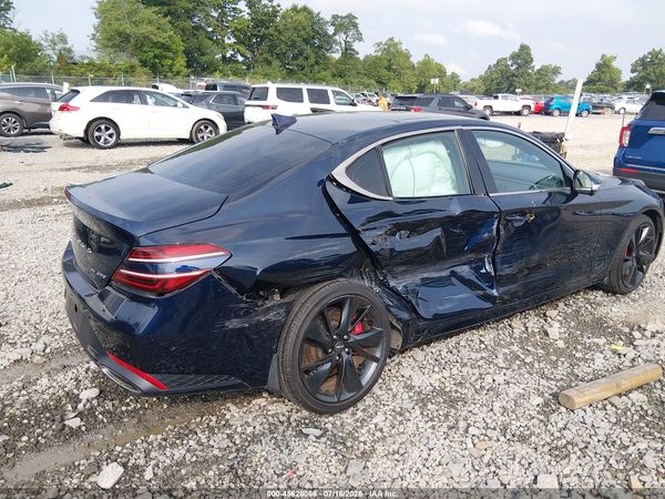 2022 GENESIS G70 3.3T AWD