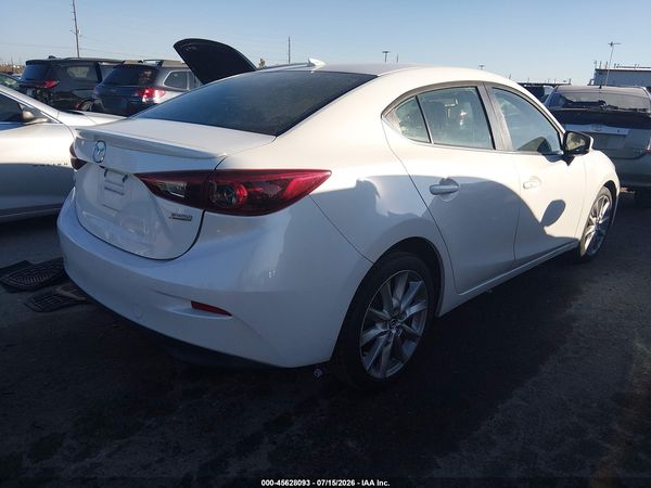 2017 MAZDA MAZDA3 GRAND TOURING