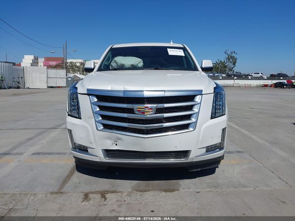 2018 CADILLAC ESCALADE PREMIUM LUXURY
