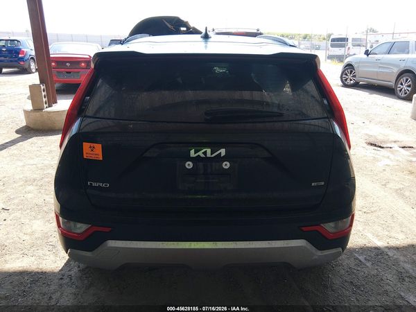 2024 KIA NIRO LX