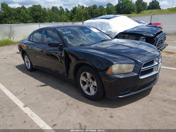 2014 DODGE CHARGER SE