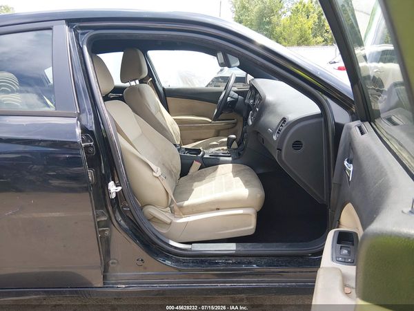 2014 DODGE CHARGER SE