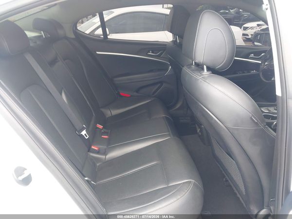 2020 GENESIS G70 2.0T RWD