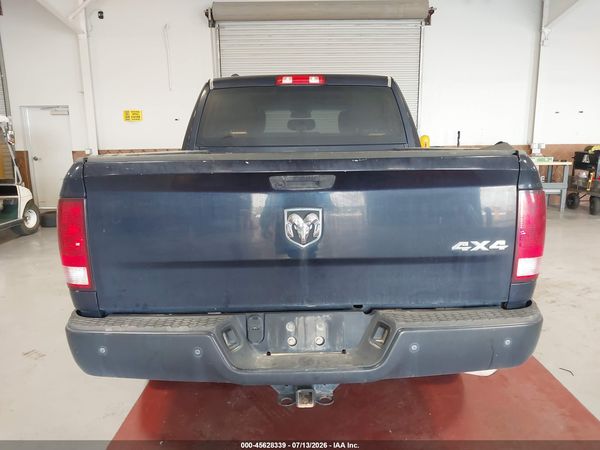 2019 RAM 1500 CLASSIC TRADESMAN  4X4 5'7 BOX