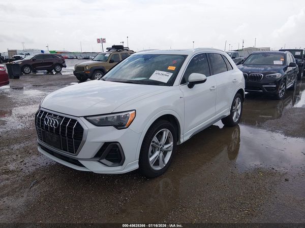 2022 AUDI Q3