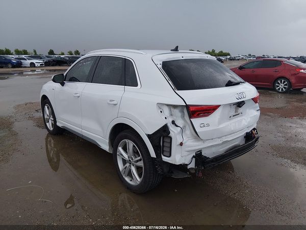 2022 AUDI Q3
