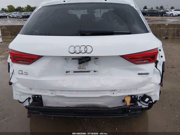 2022 AUDI Q3